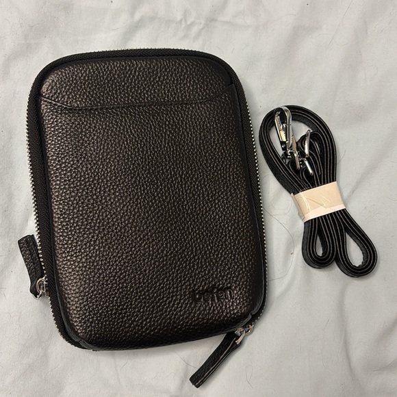 Leather crossbag - Picture 5 of 12